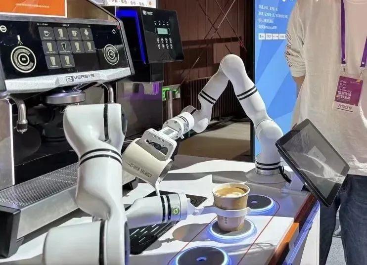 石景山崛起 人形機器人產業基地引領智能機器人研發新浪潮